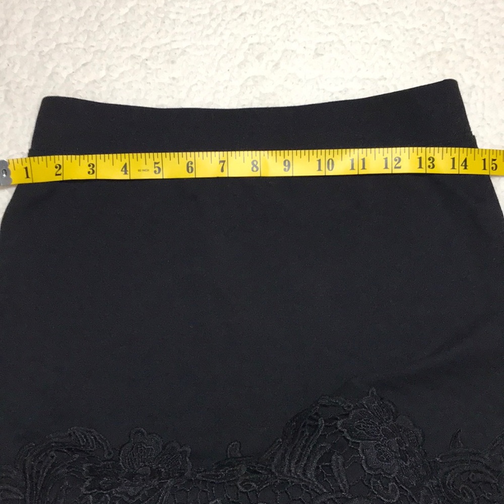 Lace Embroidered Black Skirt - Picture 8 of 10